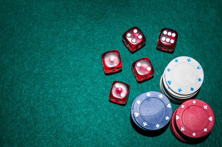 Tim dukungan pelanggan poinslot tersedia 24/7 melalui live chat, email, dan saluran kontak lainnya